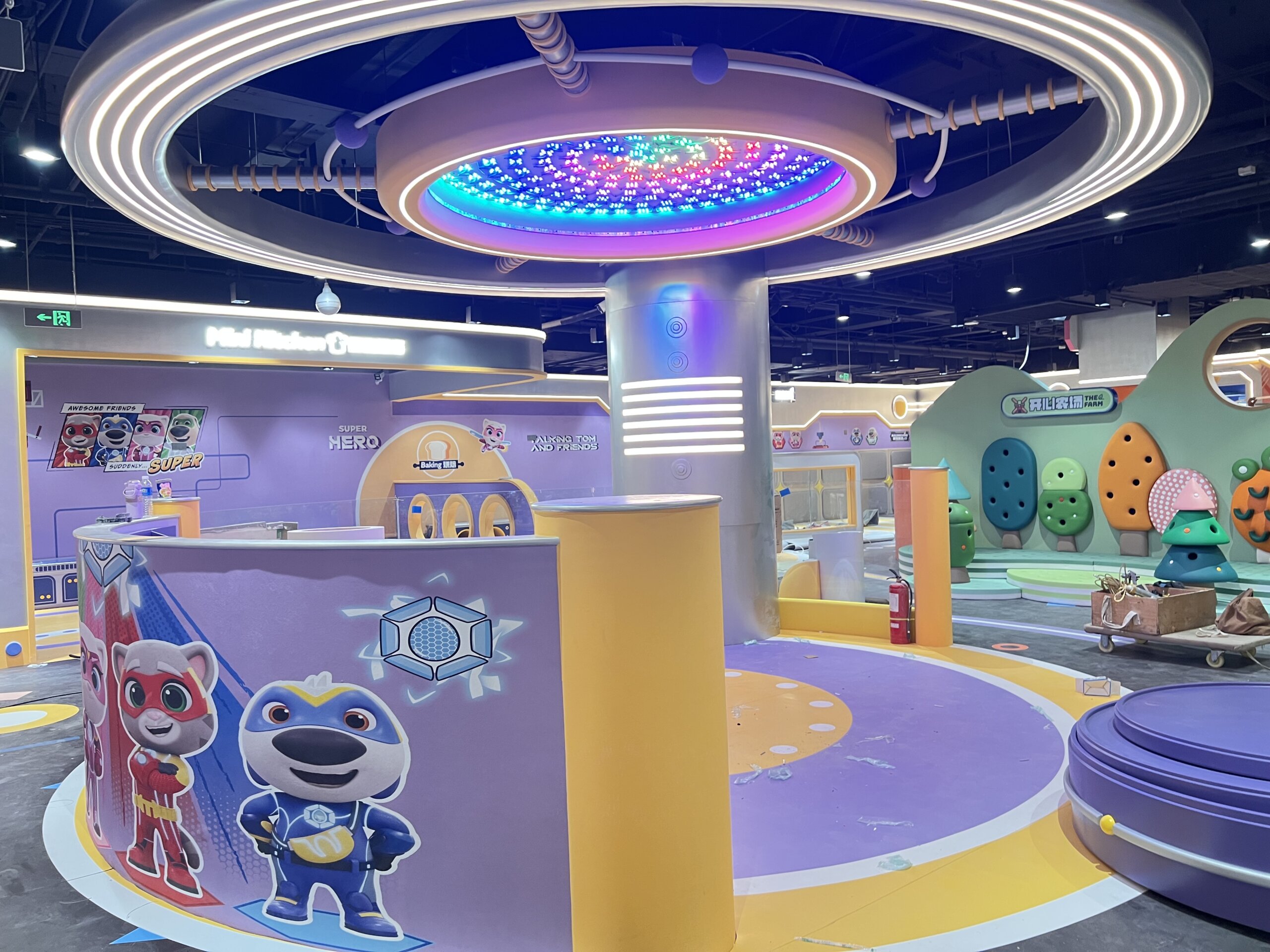 Installed reception and themed play environment with integrated lighting