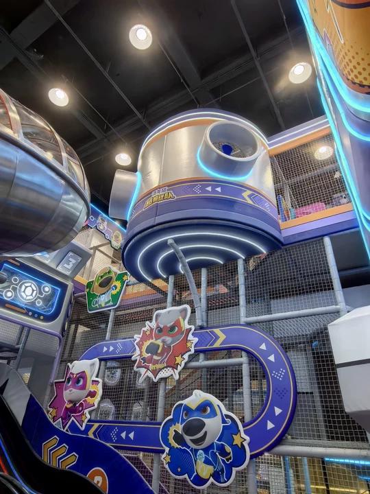 Installed tower and climbing play elements with Talking Tom characters