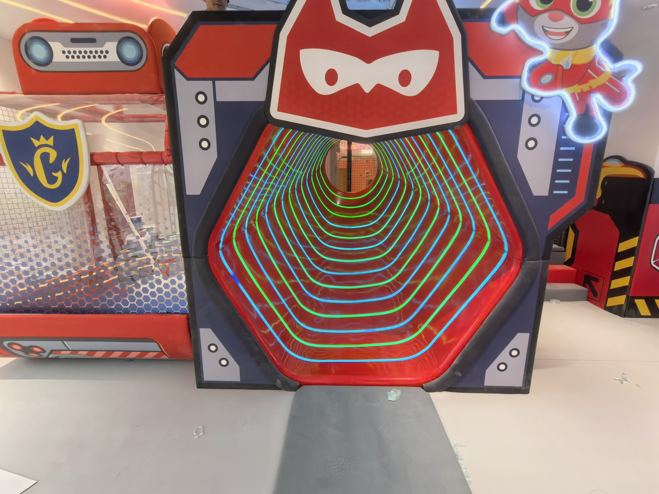 Installed illuminated tunnel attraction in the Talking Tom indoor park